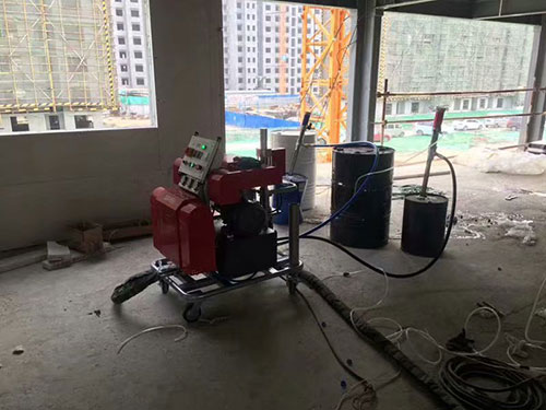 聚氨酯发泡机施工建筑保温案例